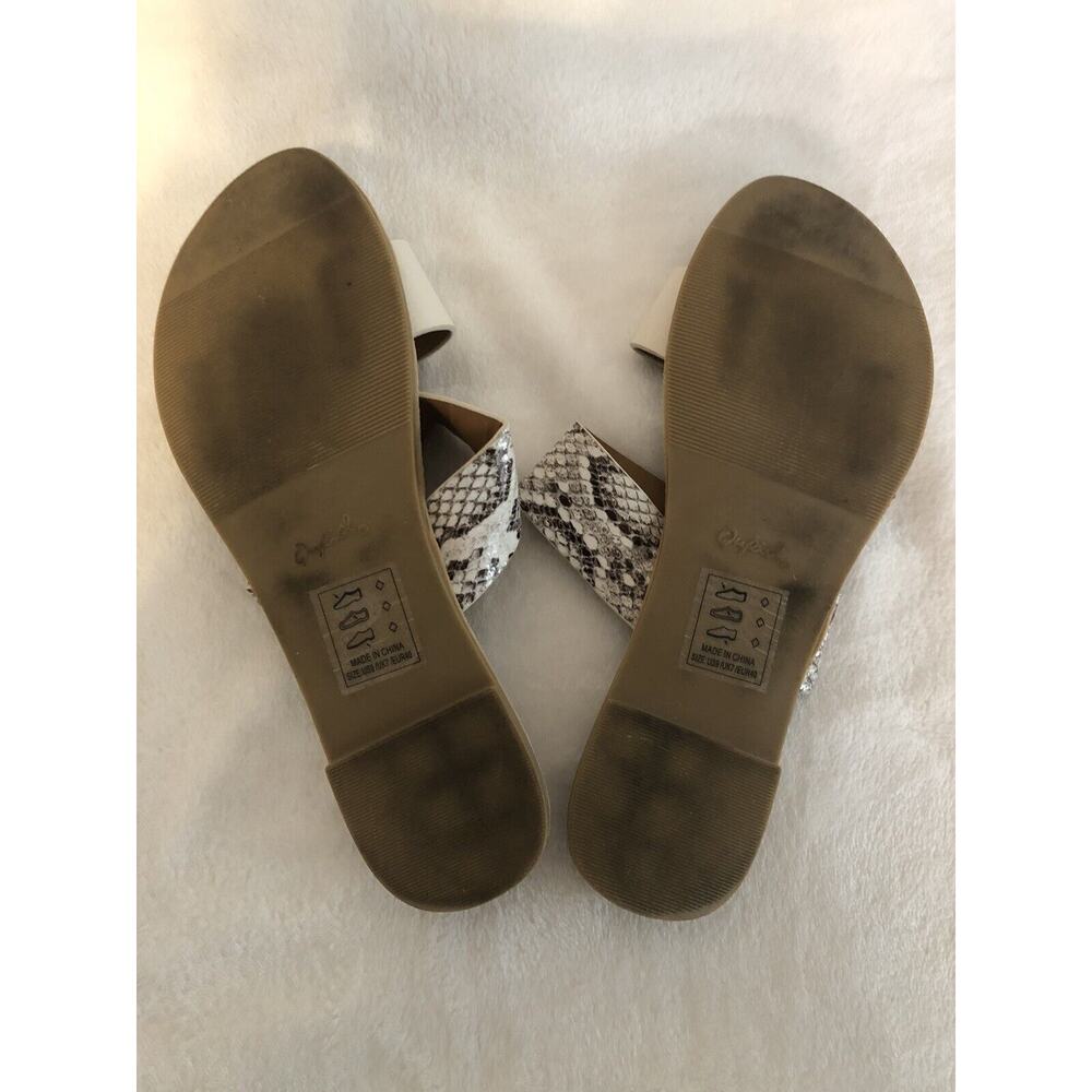 Qupid Womens Sandal Size 9 Double Strap Slide Animal Print Flat Cottagecore Mule - Picture 10 of 10